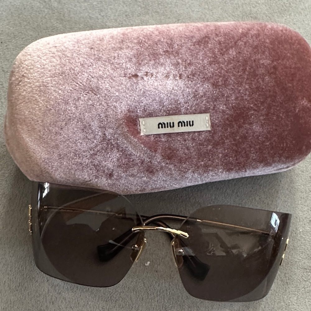 Miu Miu Black Sunglasses with Pink Velvet Case